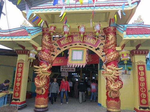 Bà Chúa Xứ là ai