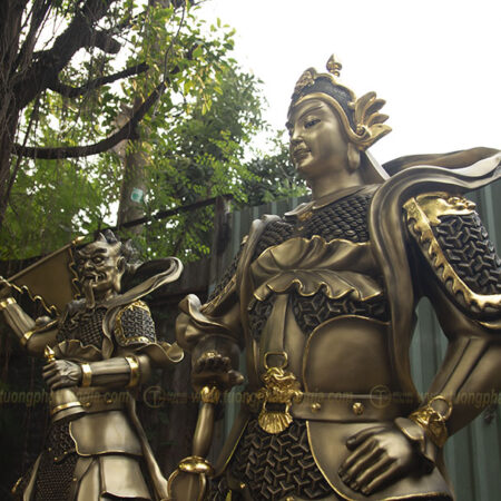 Tượng Phật Hộ Pháp cao 160cm.