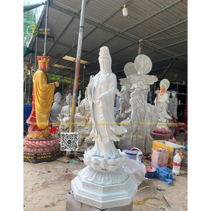 xưởng đúc tượng composite