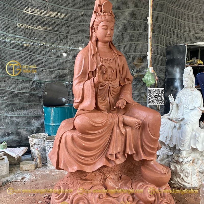 Tượng Quan Âm Tự Tại Đẹp