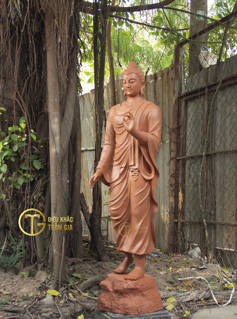 Tượng Phật Thích Ca Mâu Ni bằng đồng
