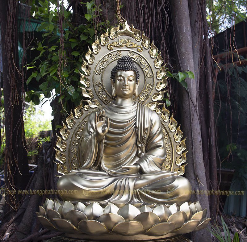 Tượng Phật Thích Ca Mâu Ni bằng đồng