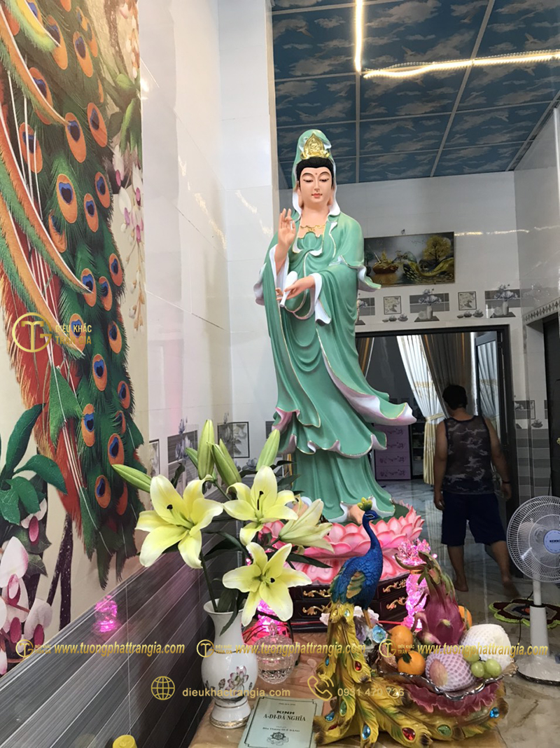 Bao nhiêu tuổi được thờ mẹ Quan Âm?
