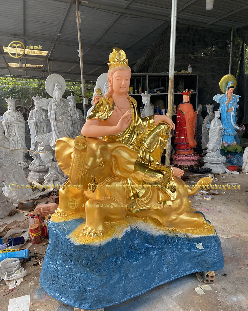 phổ hiền bồ tát tuổi tỵ
