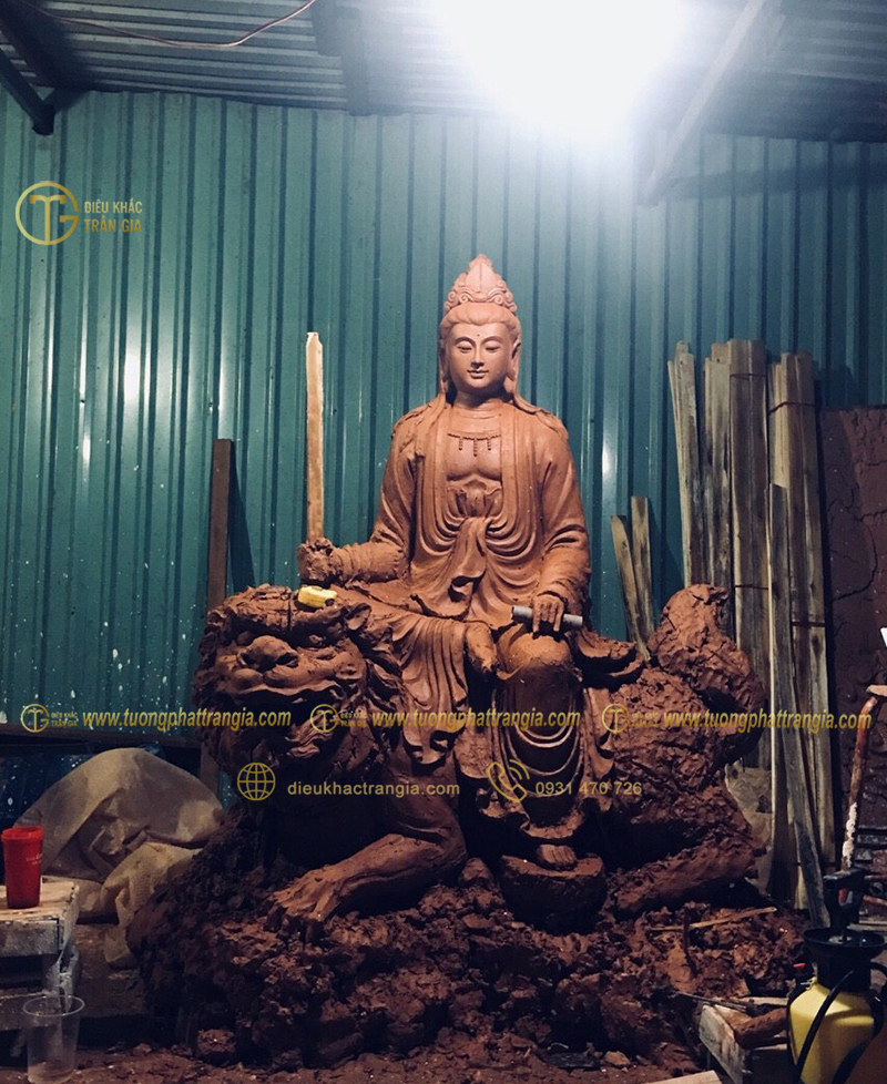 văn thù sư lợi bồ tát cưỡi con gì