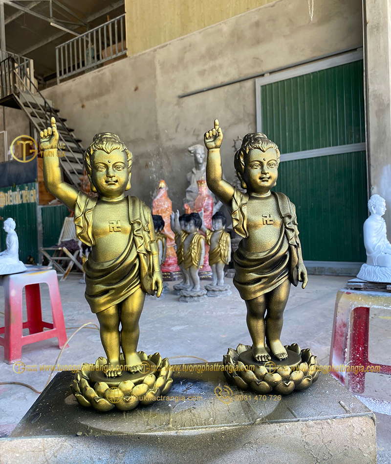 tượng phật đản sanh