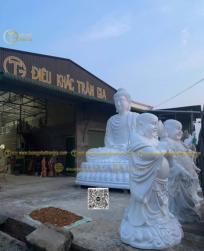 Tượng Bổn Sư Thích Ca Mâu Ni Phật cao 430cm