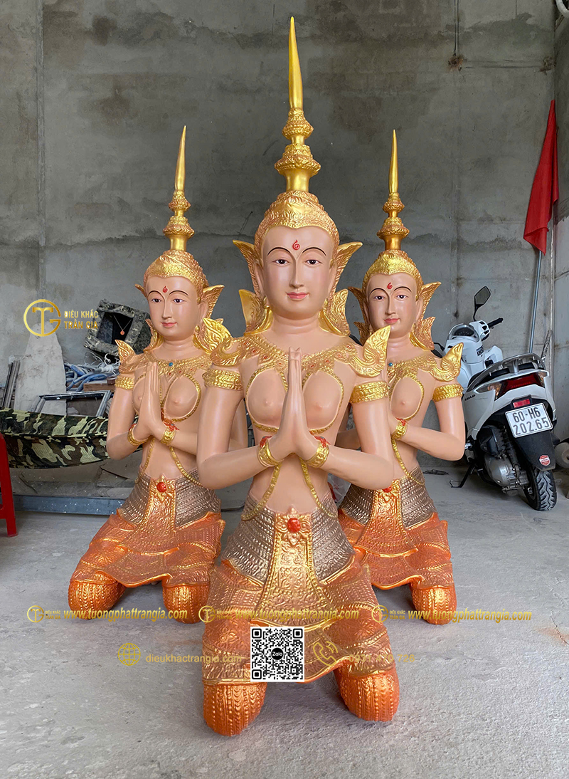 Hình ảnh Tượng Chư Thiên Thái Lan quỳ