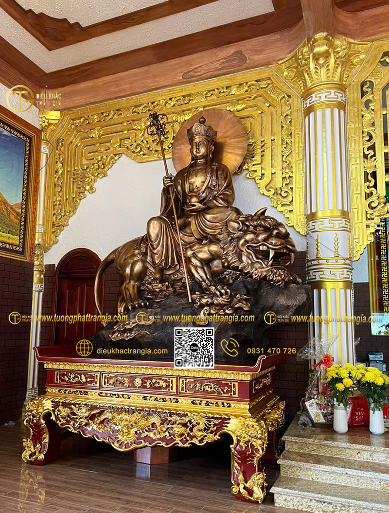 Tượng Địa Tạng Vương Bồ Tát bằng đồng 330cm