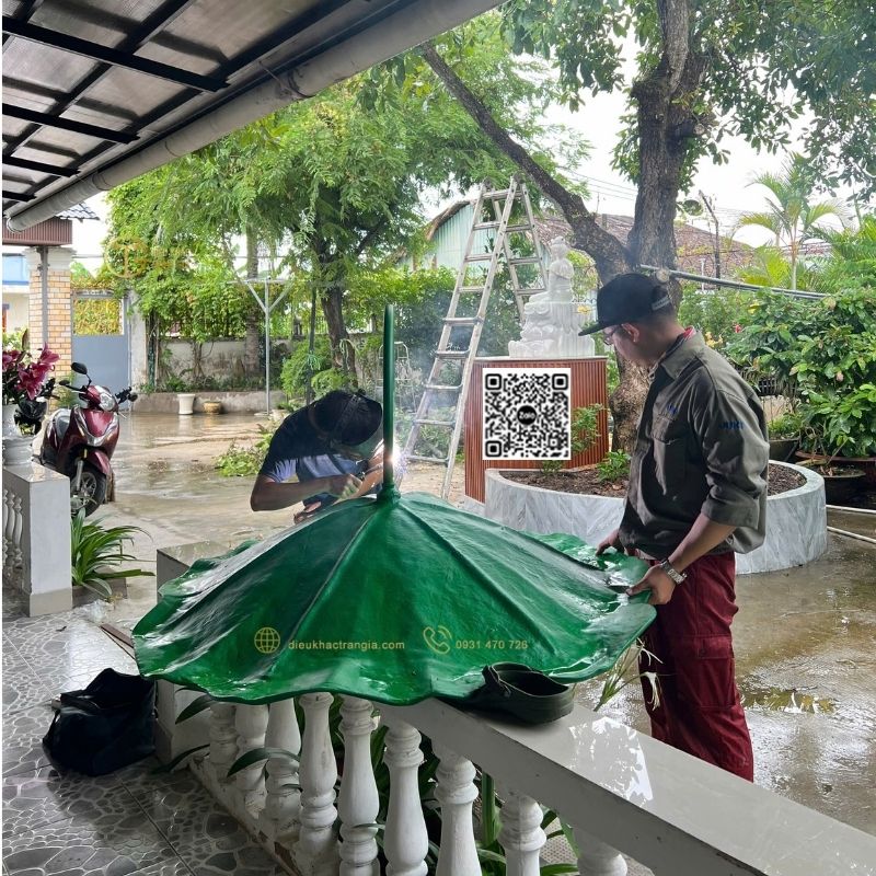 lắp đặt Lá sen che tượng Phật ngoài trời tại Trần Gia