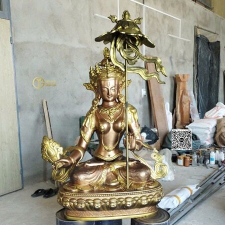 Tượng Bạch Tản Cái Phật Mẫu