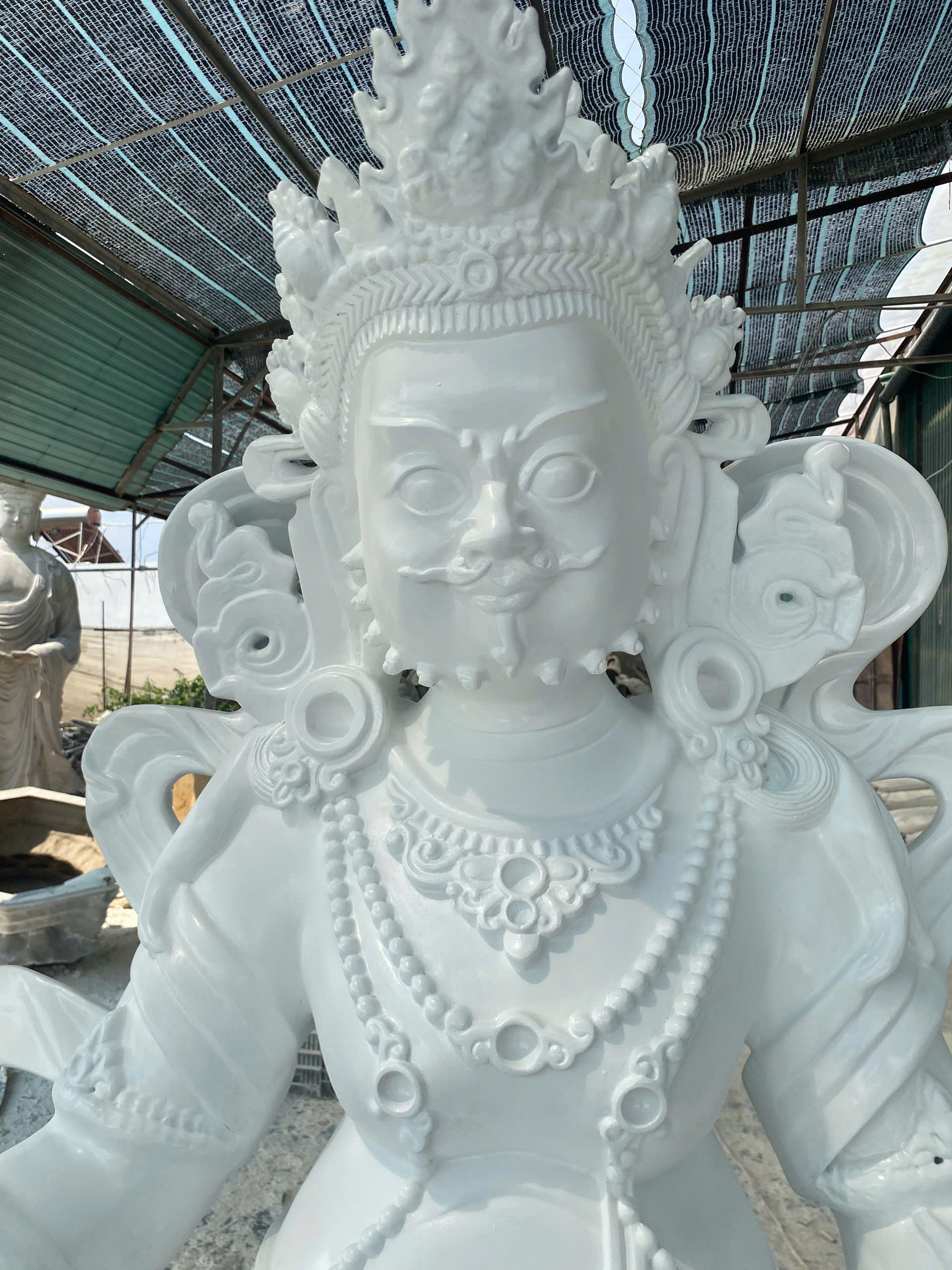 tôn tượng Phật Mật Tông đối với các dòng Kim Cương Thừa