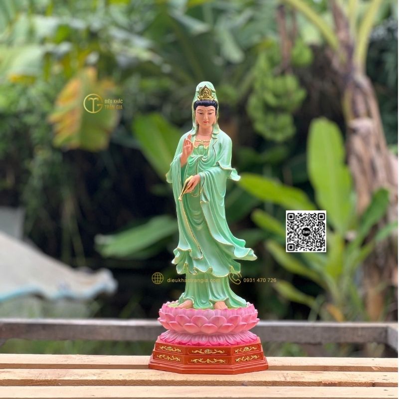 hình ảnh mẫu Tượng Phật Quan Âm Đứng Đài Sen 45cm tại xưởng Trần Gia